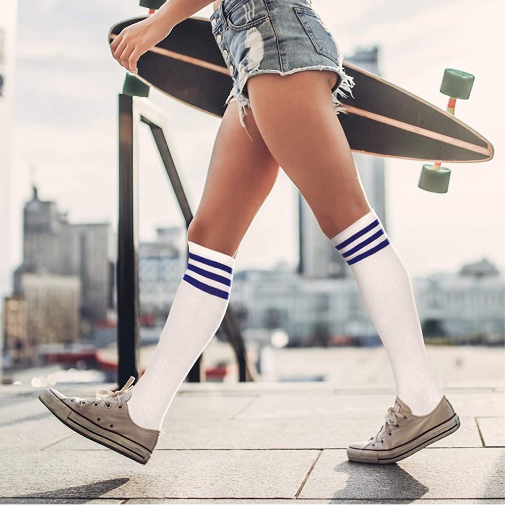 NWT! Knee high tube socks (4 pack)